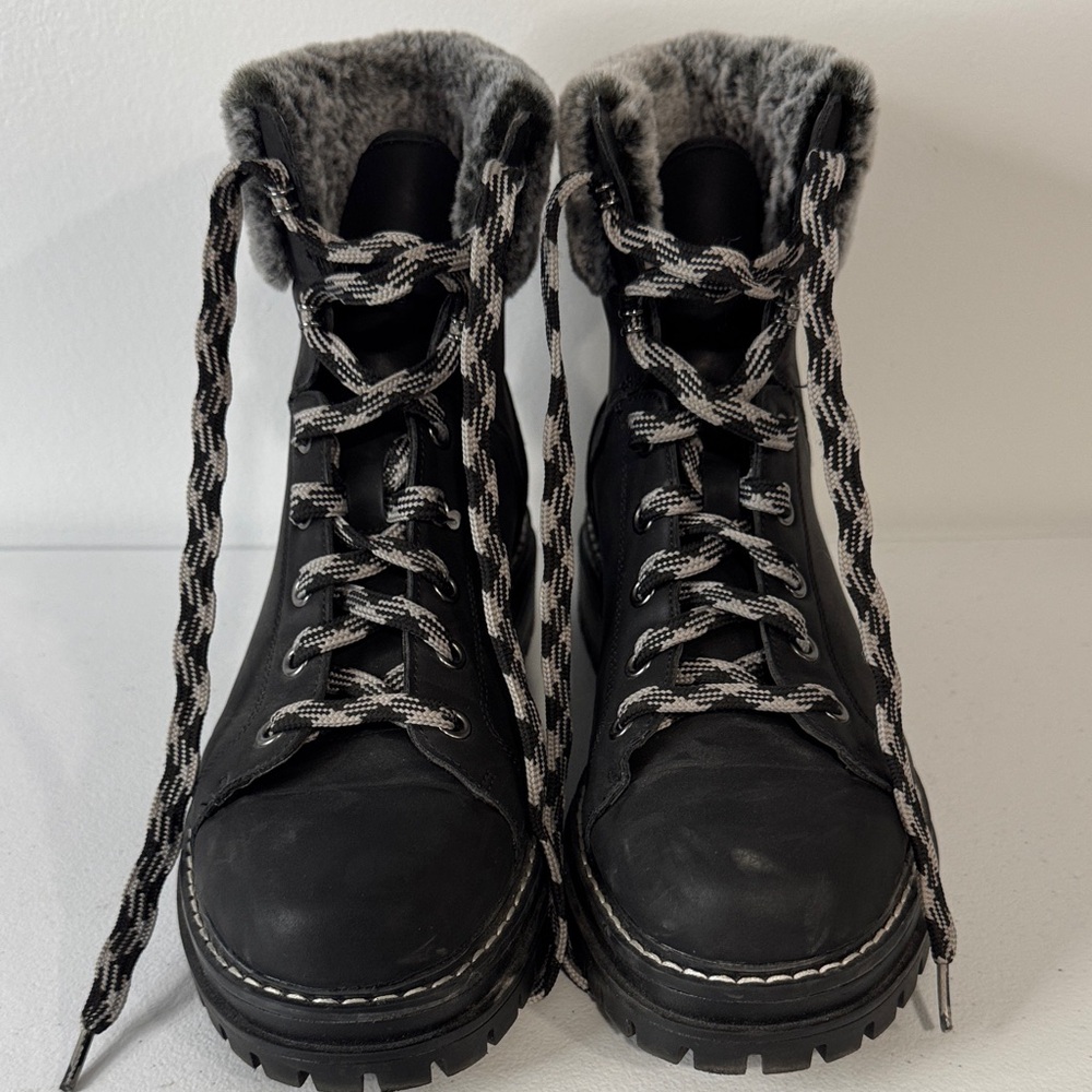 Time and Tru Women's Black Fur-Lined Boots size 7
